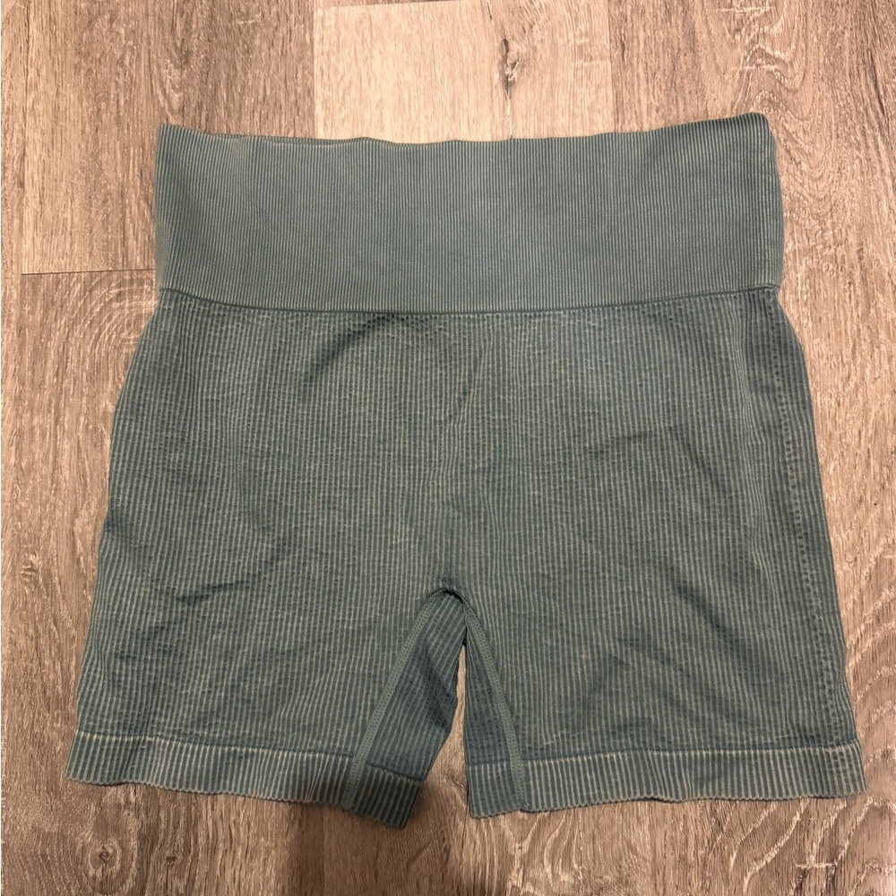 Colsie Ribbed Olive Bike Shorts